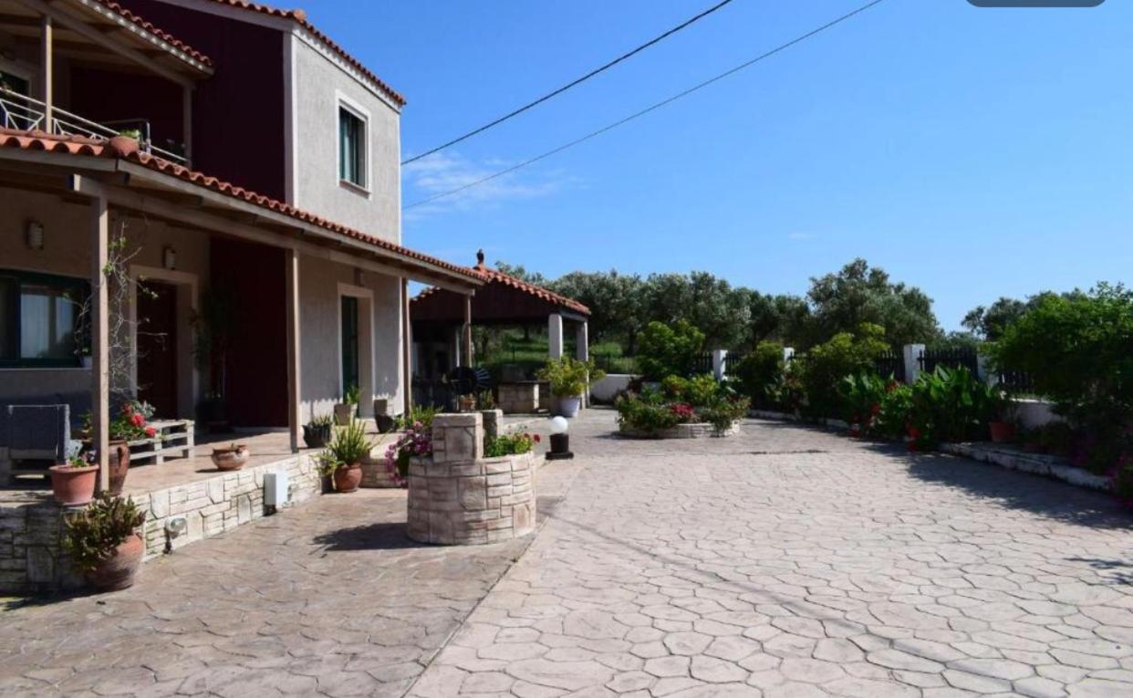 Villeta Nikol “Νηνεμία” Lixouri Buitenkant foto